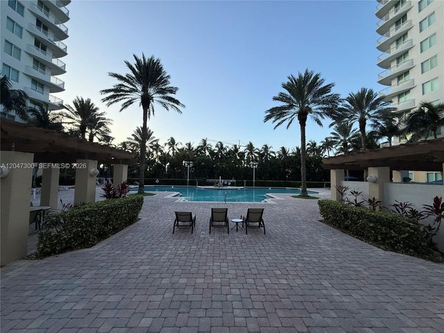 1745 E Hallandale Beach Boulevard 304W, Hallandale Beach, FL 33009
