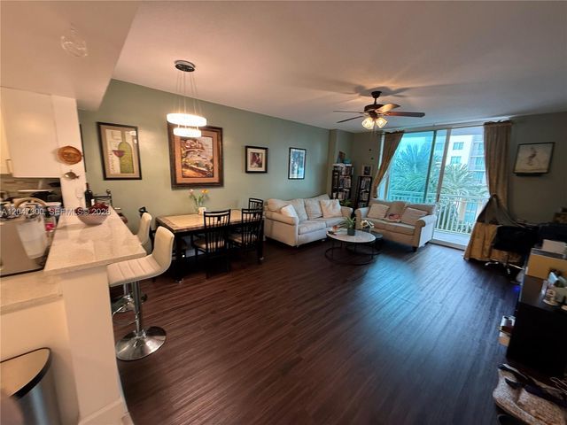 1745 E Hallandale Beach Boulevard 304W, Hallandale Beach, FL 33009