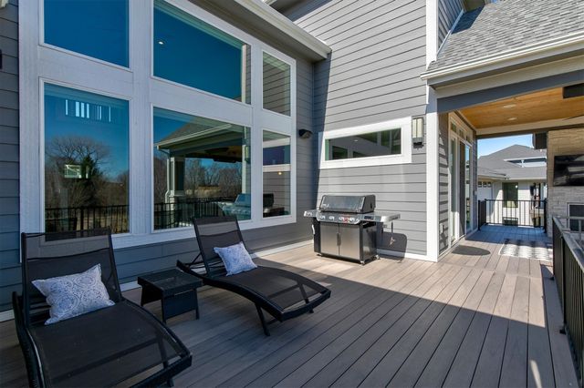 4829 159th Street, Urbandale, IA 50323