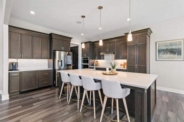 4829 159th Street, Urbandale, IA 50323