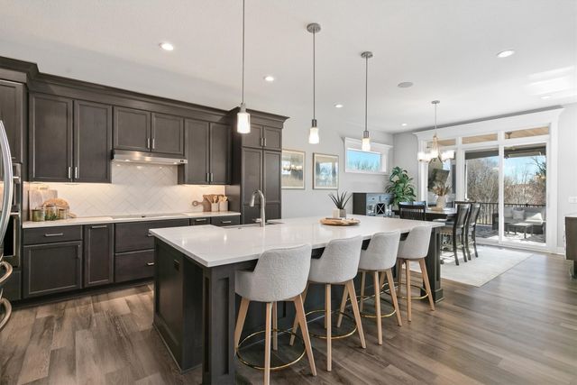 4829 159th Street, Urbandale, IA 50323