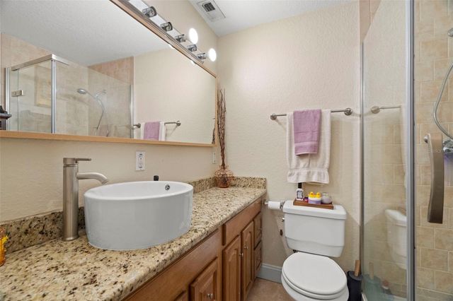 2903 W PAXTON, Tampa, FL 33611