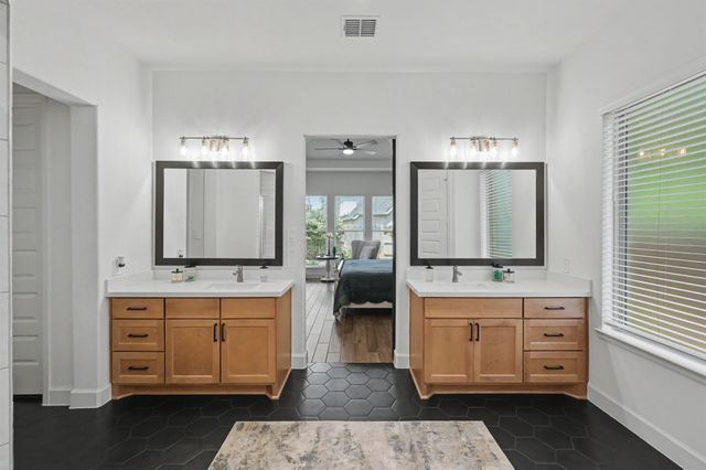 40037 Belted Kingfisher Court, Magnolia, TX 77354