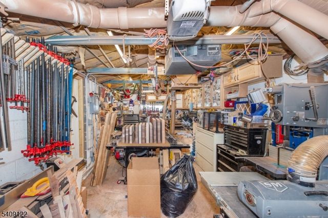 707 Union St, Rahway City, NJ 07065