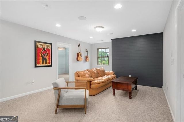 800 Ivy Crest Lane, Canton, GA 30115