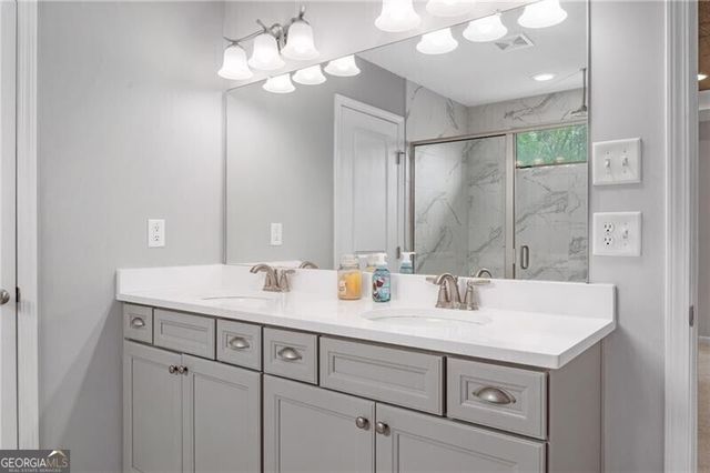 800 Ivy Crest Lane, Canton, GA 30115