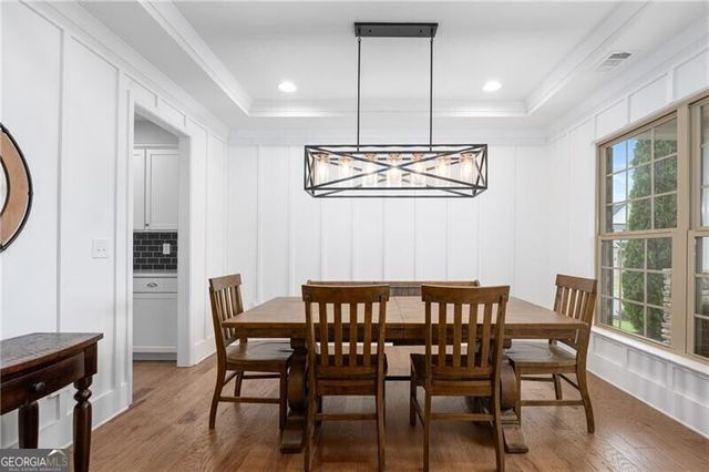 800 Ivy Crest Lane, Canton, GA 30115