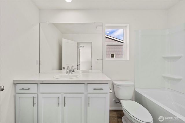 1432 Salzer Creek Drive, Centralia, WA 98531