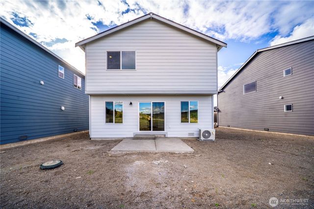 1432 Salzer Creek Drive, Centralia, WA 98531