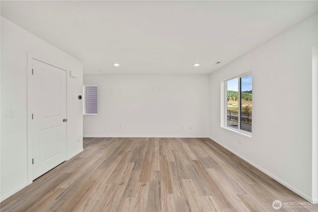 1432 Salzer Creek Drive, Centralia, WA 98531