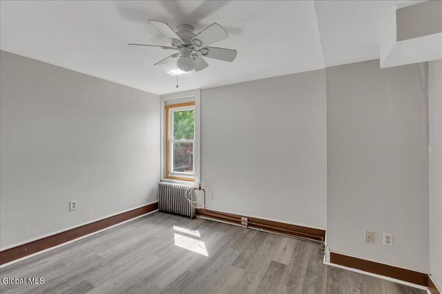 715 2nd Avenue, Troy, NY 12182