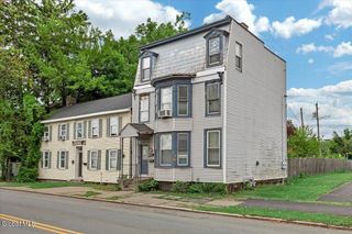715 2nd Avenue, Troy, NY 12182