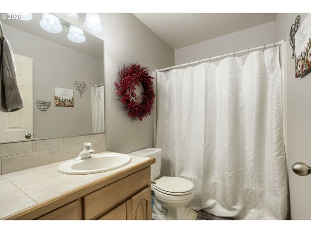 630 Nw KLICKITAT St, Camas, WA 98607