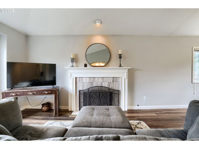 630 Nw KLICKITAT St, Camas, WA 98607