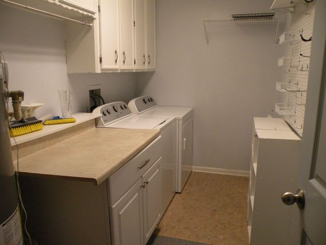 213 Duerr Drive, Bellville, TX 77418