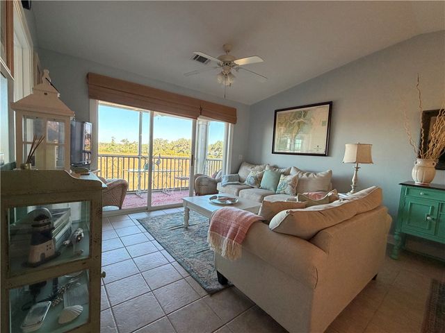 91 Screven Street Bldg D Unit 309, Darien, GA 31305