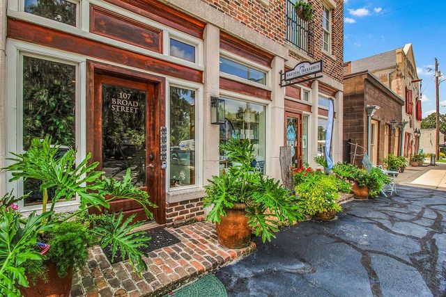 91 Screven Street Bldg D Unit 309, Darien, GA 31305