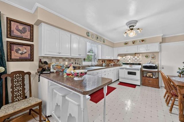 210 Lavista Drive, Blue Ridge, GA 30513