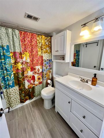 3115 HELMS ST 107, Austin, TX 78705