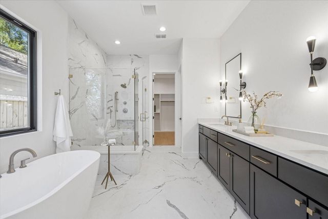 1807 Wakefield Drive, Houston, TX 77018