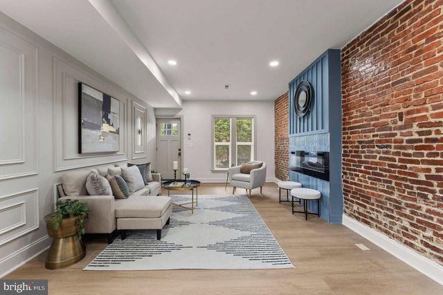 3121 MCELDERRY ST, Baltimore, MD 21205