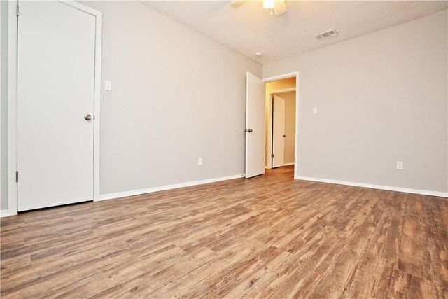 8401 Colony Loop DR, Austin, TX 78724