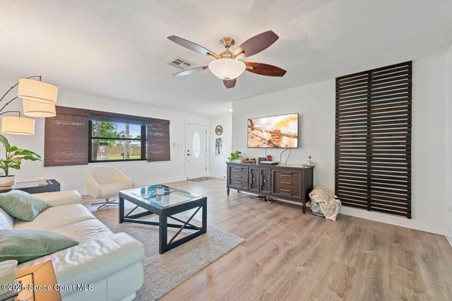 340 Greenway Avenue, Satellite Beach, FL 32937