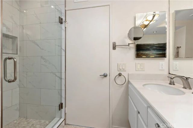 62 Sandpiper 29, Irvine, CA 92604