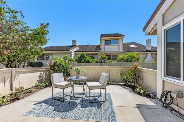 62 Sandpiper 29, Irvine, CA 92604
