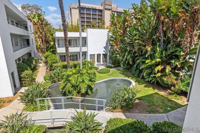 2368 Torrey Pines Road 66, La Jolla, CA 92037