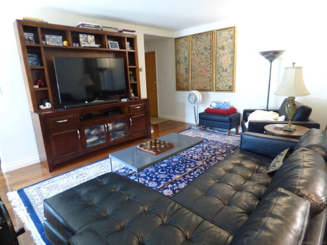 2368 Torrey Pines Road 66, La Jolla, CA 92037