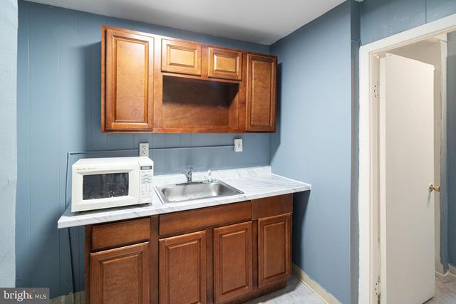 886 N 66TH ST, Philadelphia, PA 19151