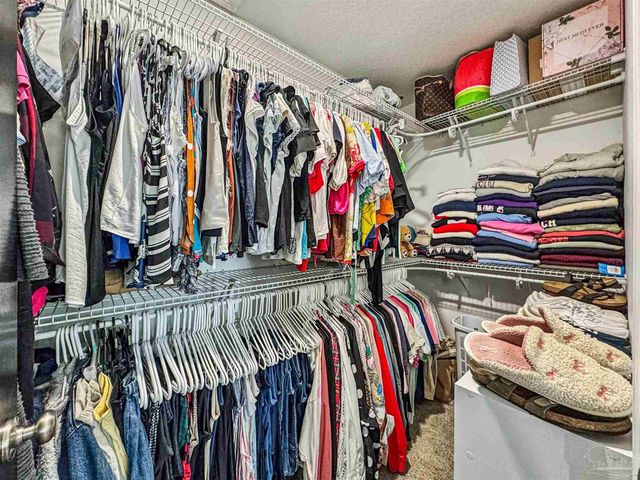 4884 Kensington Ln, Crestview, FL 32539