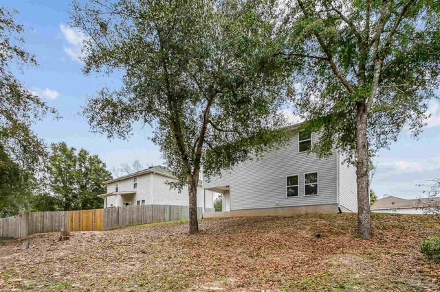 4884 Kensington Ln, Crestview, FL 32539
