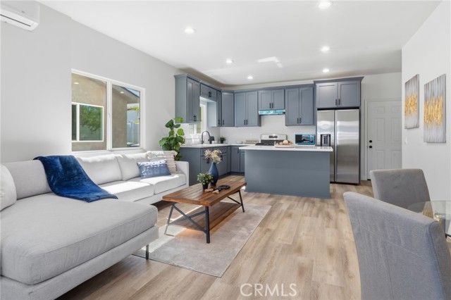 5711 Rocket, Lakewood, CA 90713