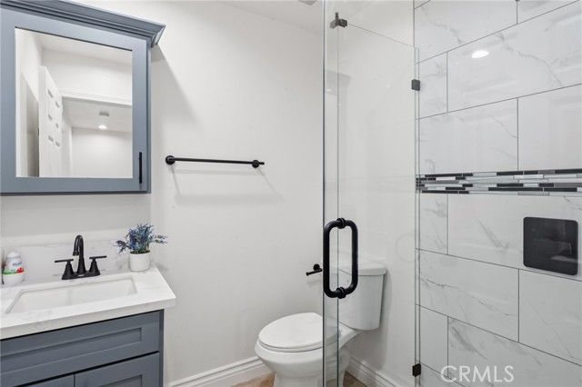 5711 Rocket, Lakewood, CA 90713