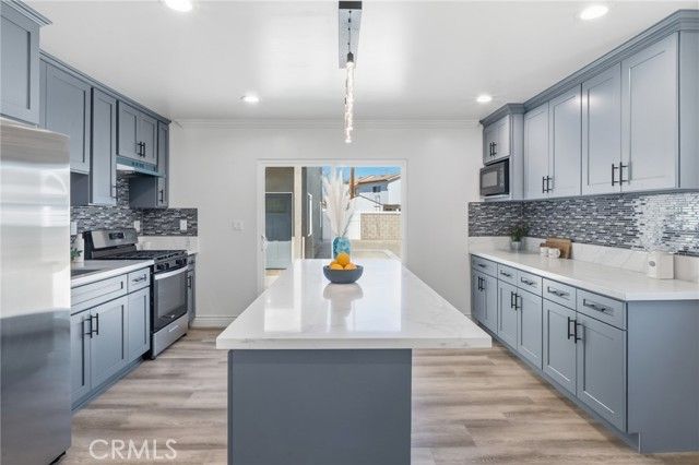 5711 Rocket, Lakewood, CA 90713