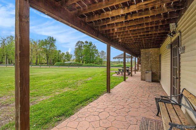 7031 Munsell Road, Howell, MI 48843
