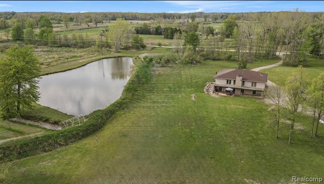 7031 Munsell Road, Howell, MI 48843
