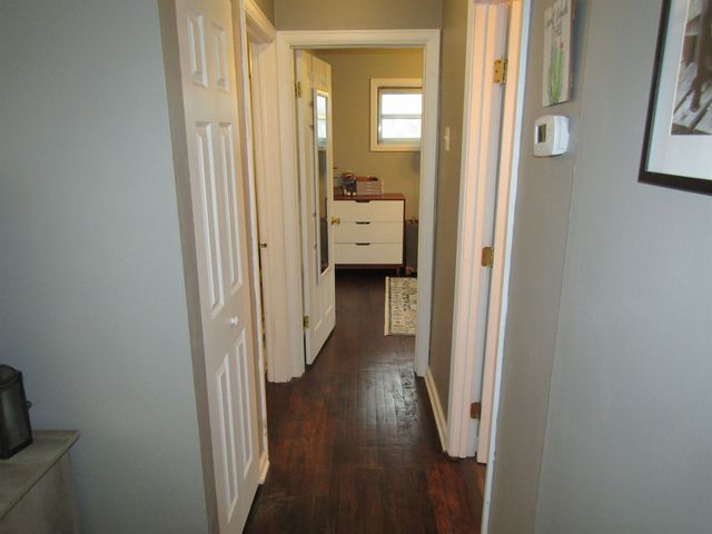 1413 Haven Ave, Salina, KS 67401