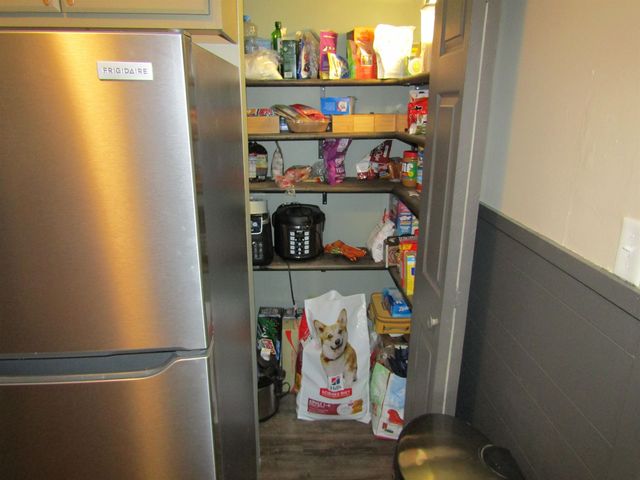 1413 Haven Ave, Salina, KS 67401