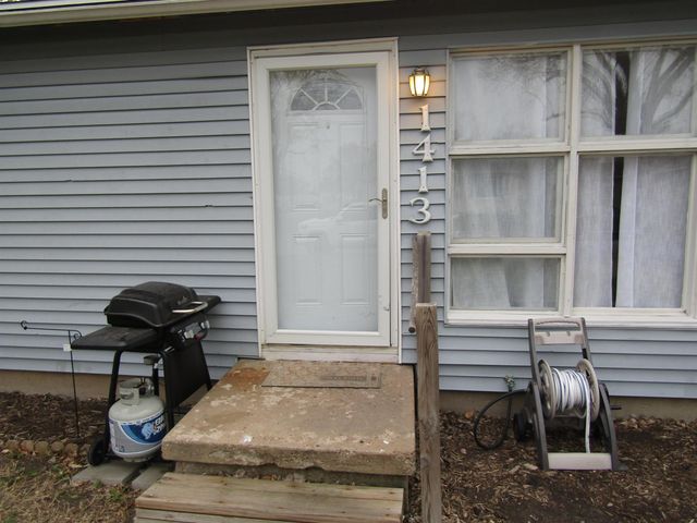 1413 Haven Ave, Salina, KS 67401