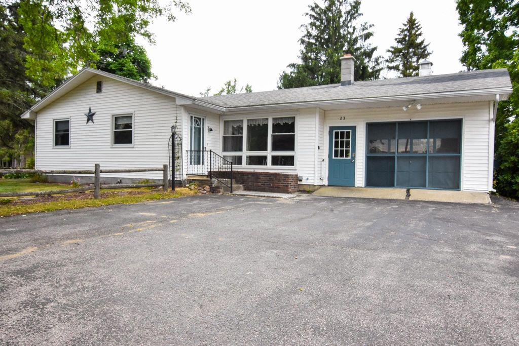 23 Lamoille Terrace, Milton, VT 05468