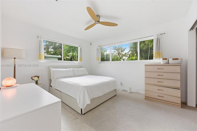 3497 NE 20th Ave, Oakland Park, FL 33306