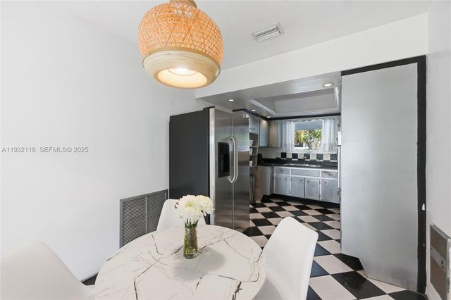 3497 NE 20th Ave, Oakland Park, FL 33306