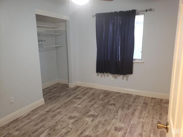 285 E Ash Avenue, Shafter, CA 93263