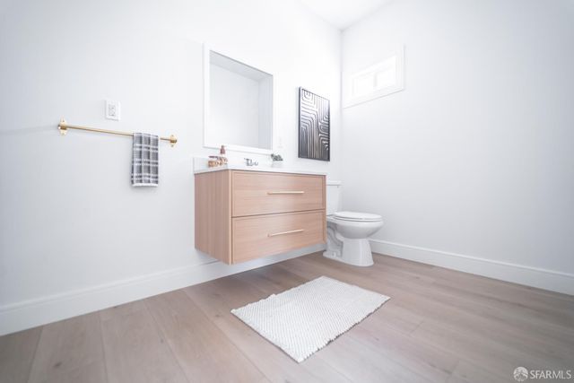 1552 Palou Avenue, San Francisco, CA 94124