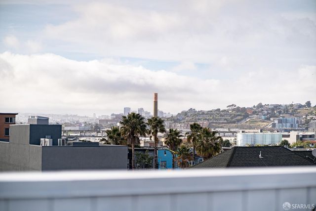 1552 Palou Avenue, San Francisco, CA 94124