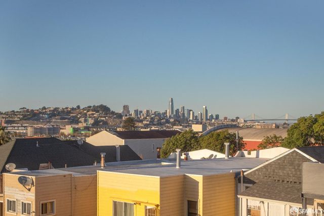 1552 Palou Avenue, San Francisco, CA 94124