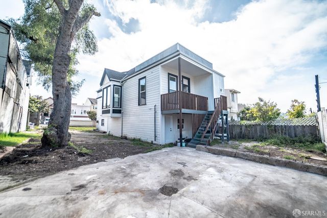 1552 Palou Avenue, San Francisco, CA 94124